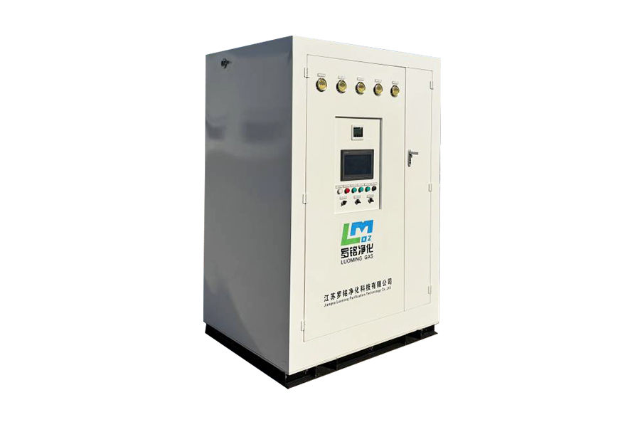 Generatore di ossigeno medico ad elevata purezza al 99,5%.